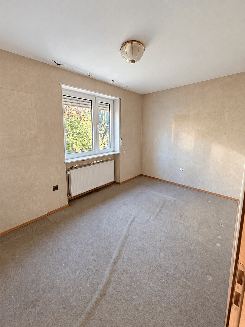 Prodej domu 107 m², pozemek 670 m², Fußgönheimerstraße 35, Lambsheim, Porýní-Falc Prodej domu 107 m², pozemek 670 m², Fußgönheimerstraße 35, Lambsheim, Porýní-Falc