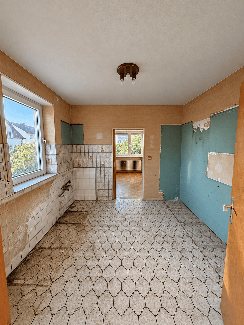 Prodej domu 107 m², pozemek 670 m², Fußgönheimerstraße 35, Lambsheim, Porýní-Falc Prodej domu 107 m², pozemek 670 m², Fußgönheimerstraße 35, Lambsheim, Porýní-Falc