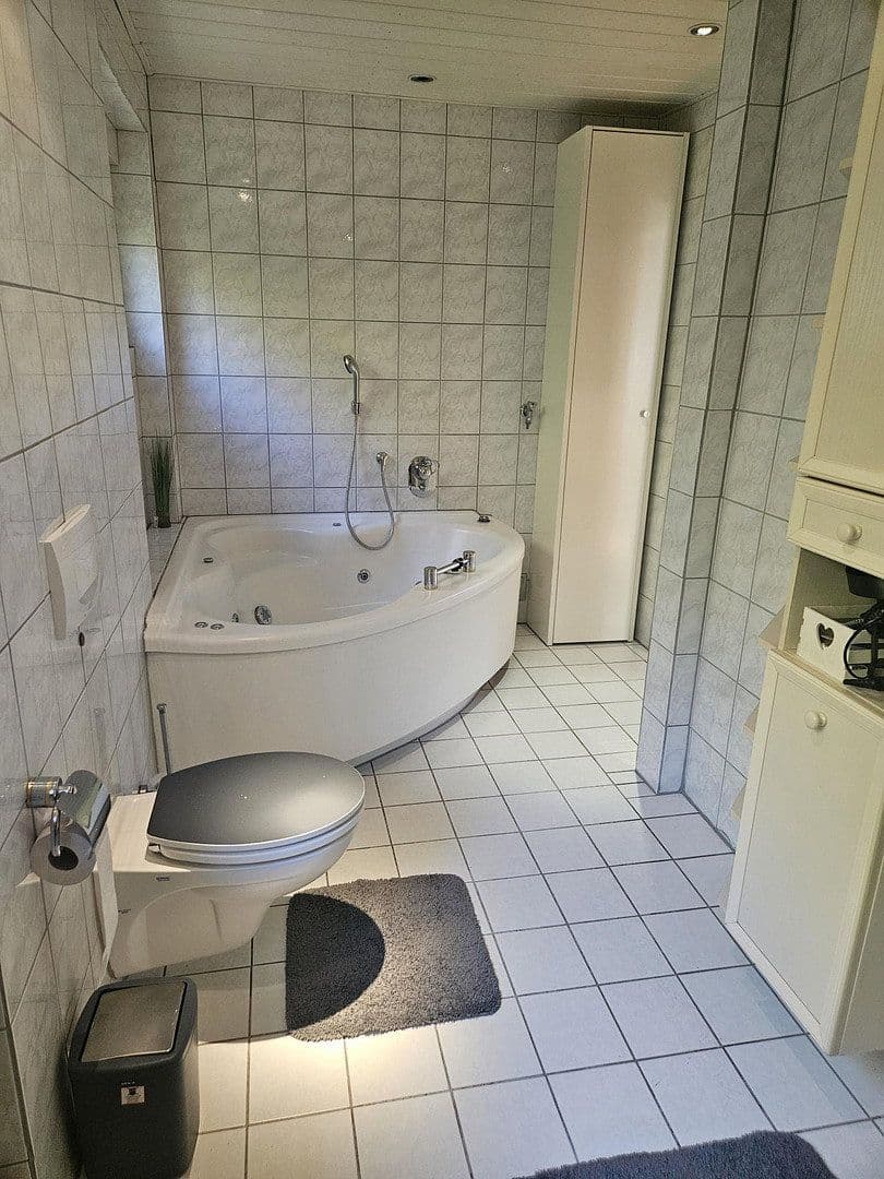 Prodej domu 171 m², pozemek 820 m², Annweiler am Trifels, Porýní-Falc Prodej domu 171 m², pozemek 820 m², Annweiler am Trifels, Porýní-Falc
