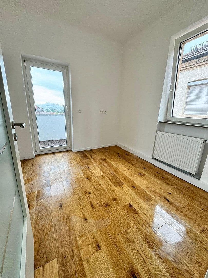Prodej bytu 3+1 78 m², Stuttgart, Bádensko-Württembersko Prodej bytu 3+1 78 m², Stuttgart, Bádensko-Württembersko
