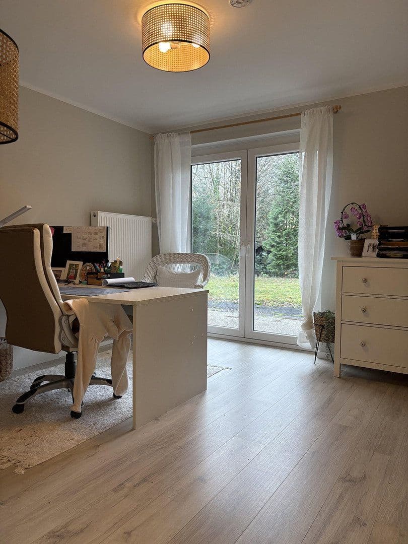Prodej domu 260 m², pozemek 2.200 m², Bergisch Gladbach, Severní Porýní-Vestfálsko Prodej domu 260 m², pozemek 2.200 m², Bergisch Gladbach, Severní Porýní-Vestfálsko