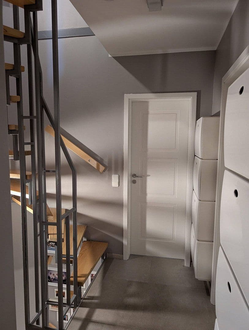 Prodej domu 123 m², pozemek 236 m², Oberhausen, Severní Porýní-Vestfálsko Prodej domu 123 m², pozemek 236 m², Oberhausen, Severní Porýní-Vestfálsko
