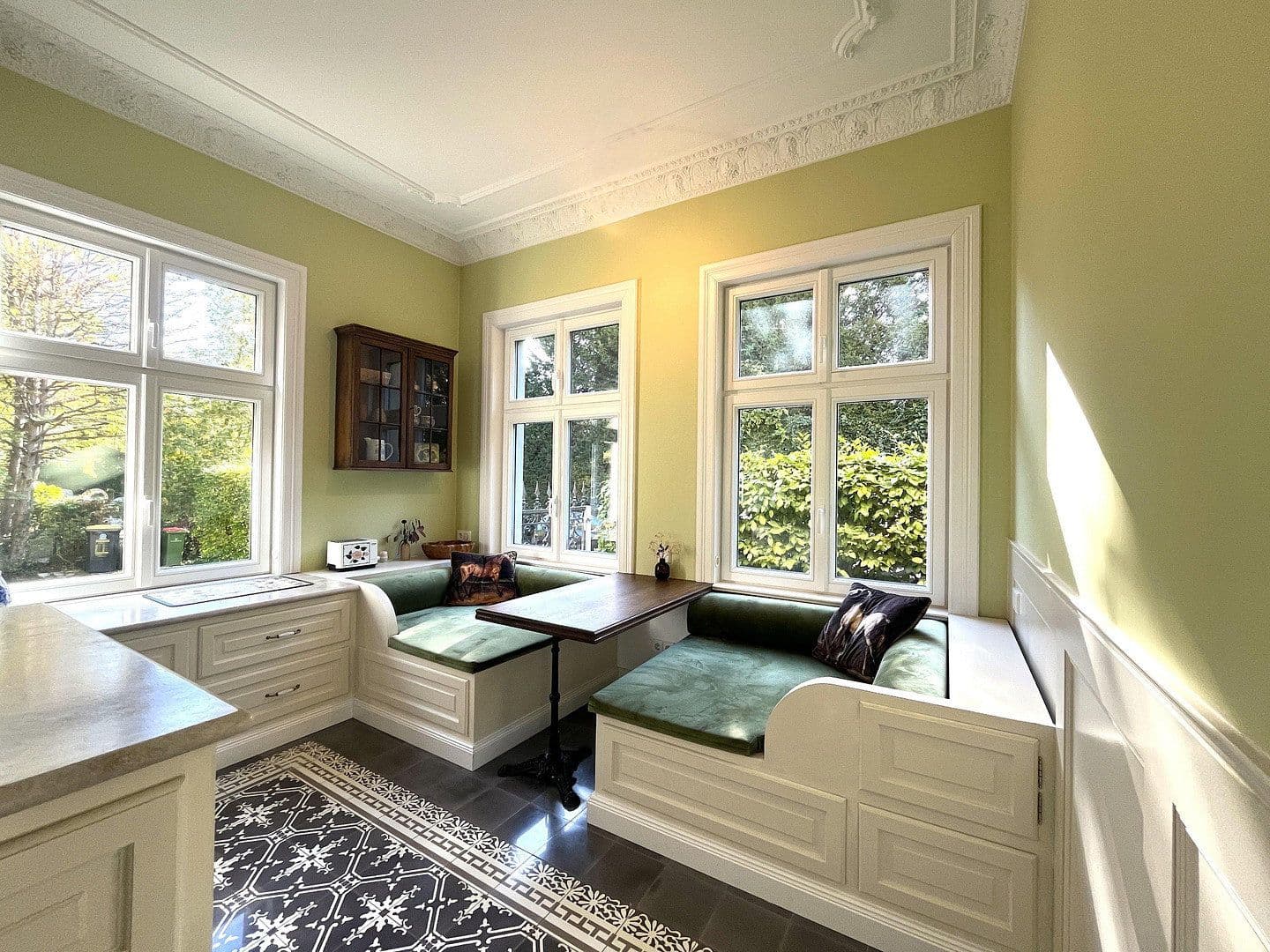 Prodej domu 380 m², pozemek 711 m², Hamburg-Nienstedten, Hamburg Prodej domu 380 m², pozemek 711 m², Hamburg-Nienstedten, Hamburg