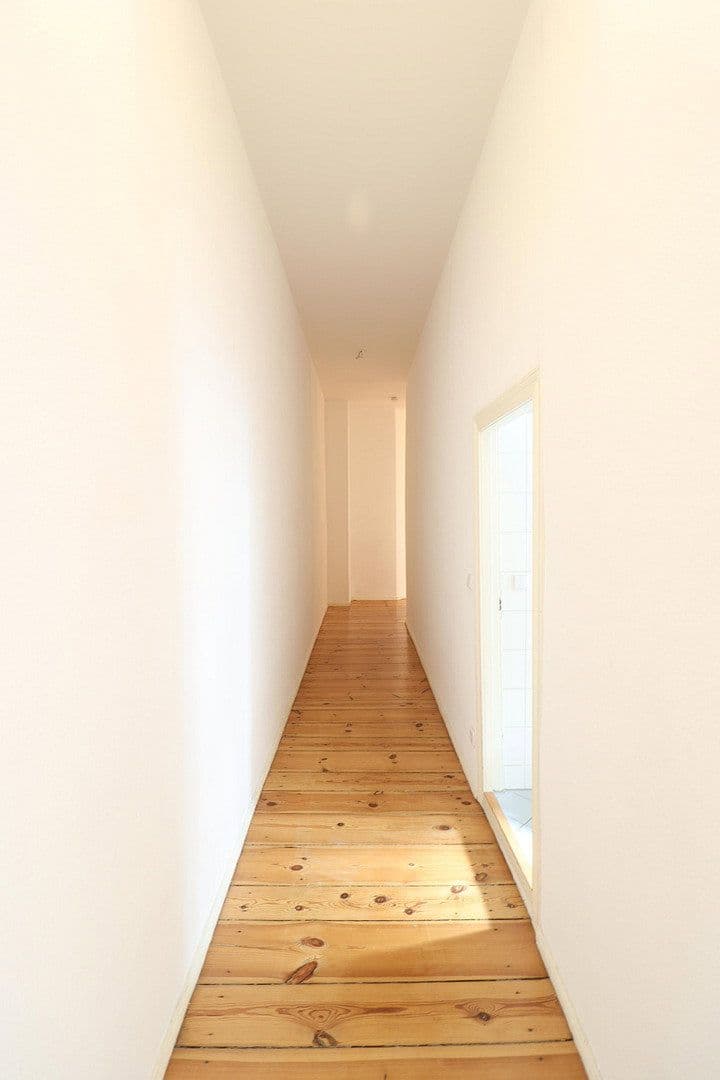 Pronájem bytu 2+1 74 m², Antwerpener Str. 00, Berlin, Berlín Pronájem bytu 2+1 74 m², Antwerpener Str. 00, Berlin, Berlín