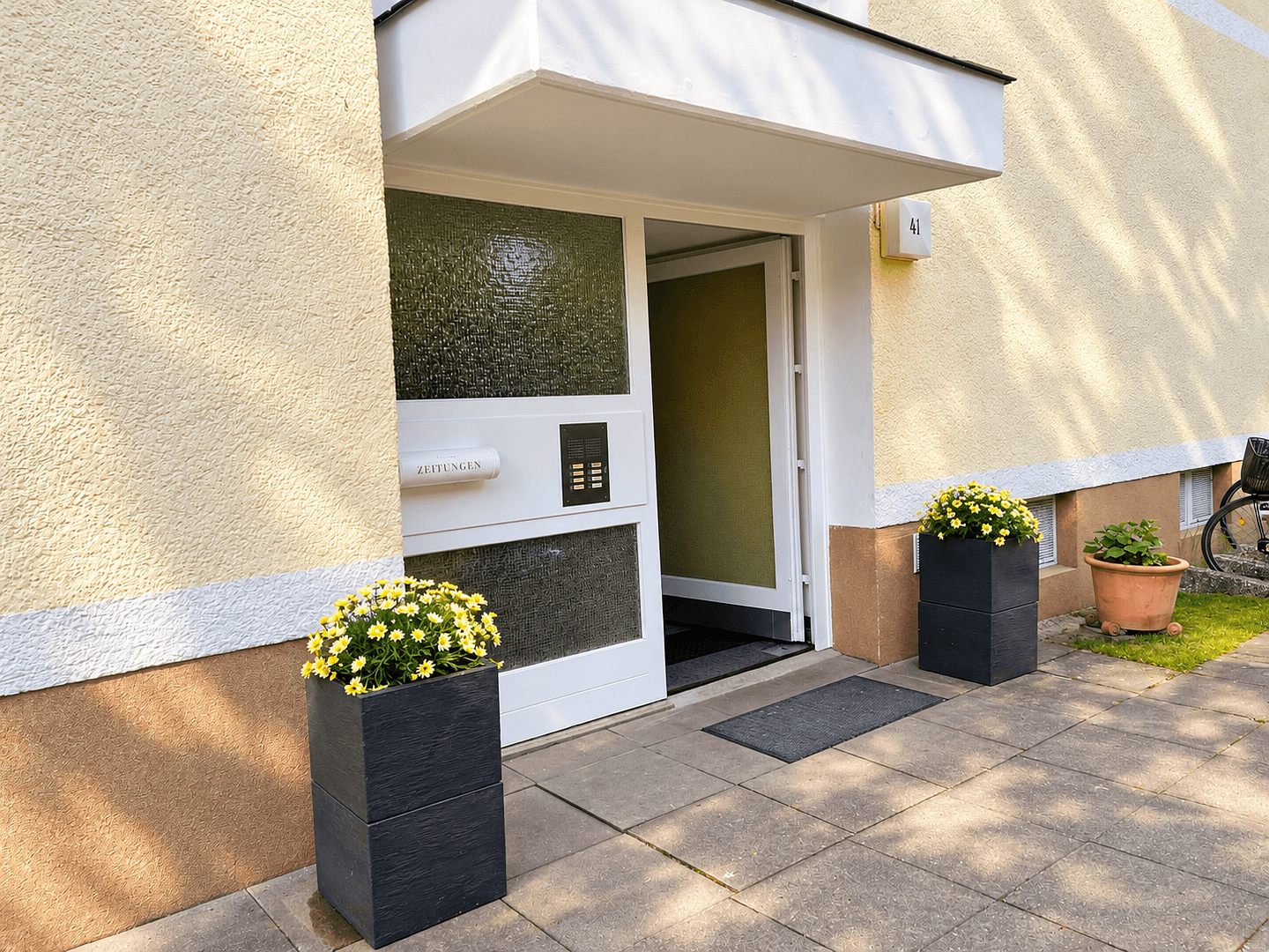 Prodej bytu 2+1 60 m², Berlin, Berlín Prodej bytu 2+1 60 m², Berlin, Berlín