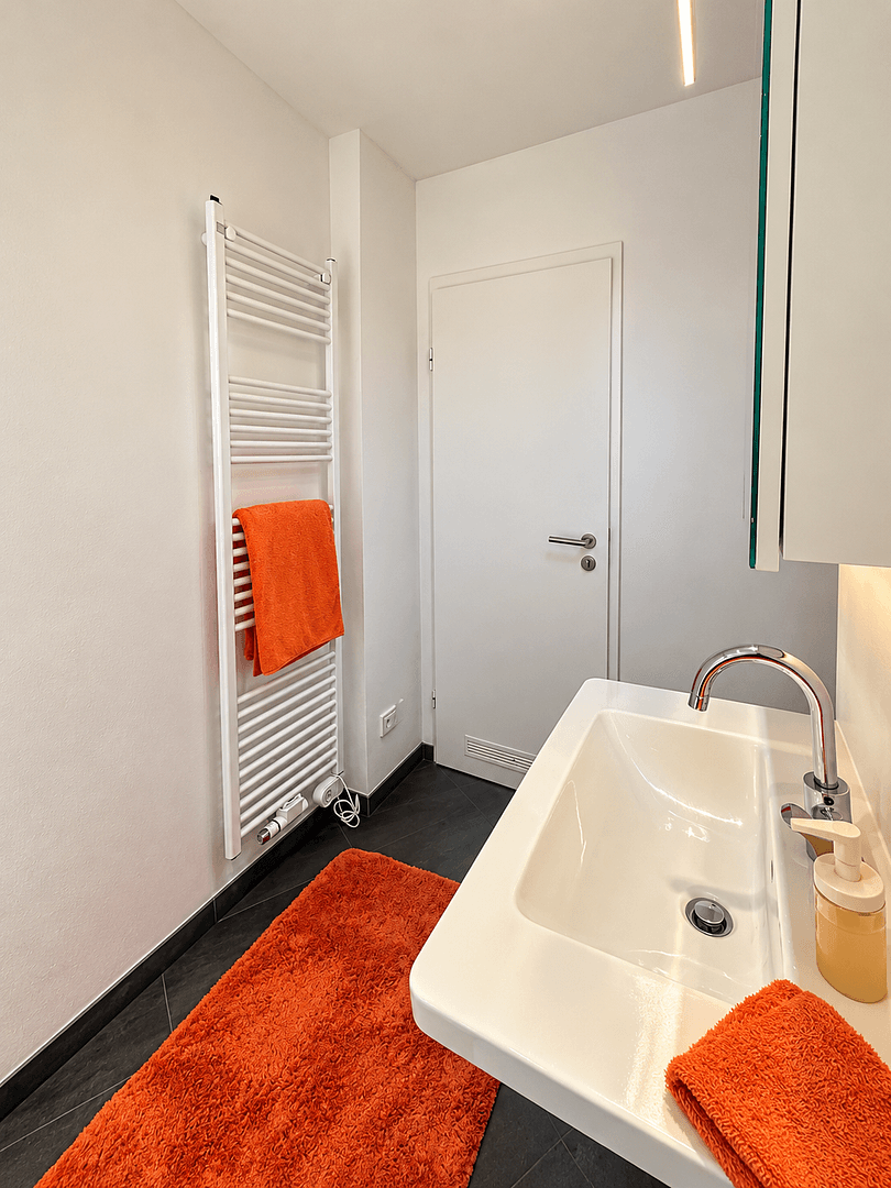 Prodej bytu 2+1 60 m², Berlin, Berlín Prodej bytu 2+1 60 m², Berlin, Berlín