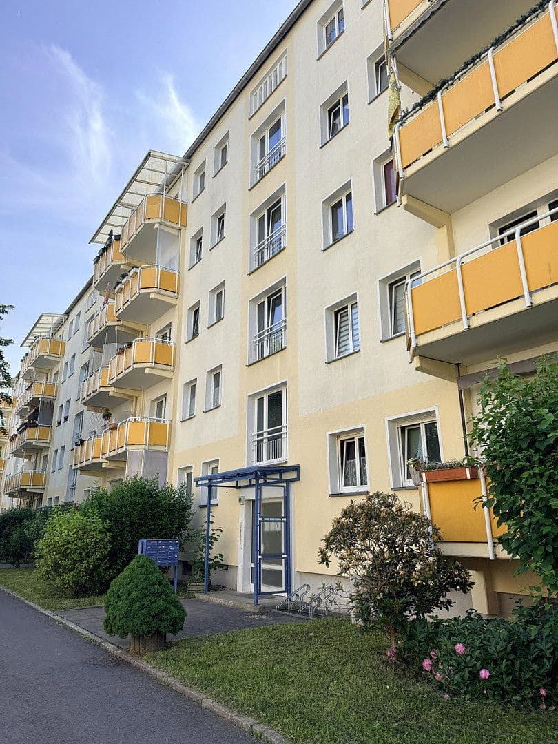 Pronájem bytu 2+1 55 m², Franz-Mehring-Str. 65, Dresden, Sasko Pronájem bytu 2+1 55 m², Franz-Mehring-Str. 65, Dresden, Sasko