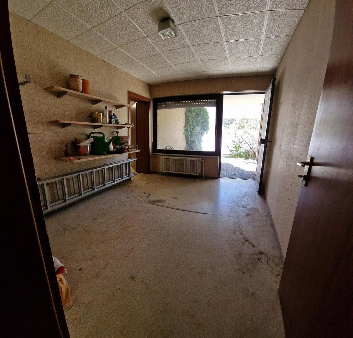 Prodej domu 178 m², pozemek 493 m², Kirchheim unter Teck, Bádensko-Württembersko Prodej domu 178 m², pozemek 493 m², Kirchheim unter Teck, Bádensko-Württembersko