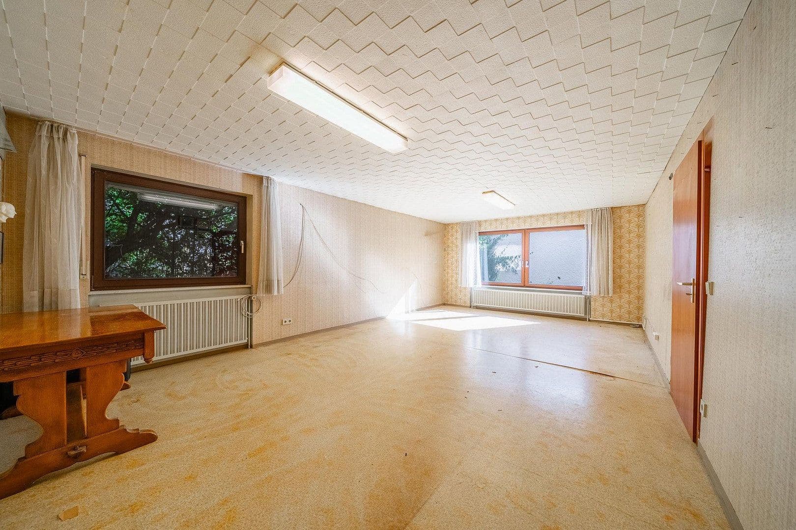 Prodej domu 178 m², pozemek 493 m², Kirchheim unter Teck, Bádensko-Württembersko Prodej domu 178 m², pozemek 493 m², Kirchheim unter Teck, Bádensko-Württembersko