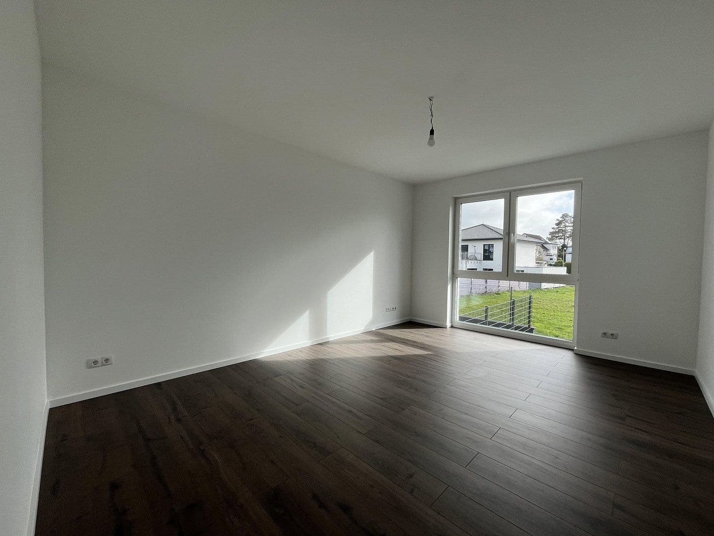 Pronájem domu 165 m², pozemek 277 m², An der Wachhecke 7a, Bad Münstereifel, Severní Porýní-Vestfálsko Pronájem domu 165 m², pozemek 277 m², An der Wachhecke 7a, Bad Münstereifel, Severní Porýní-Vestfálsko