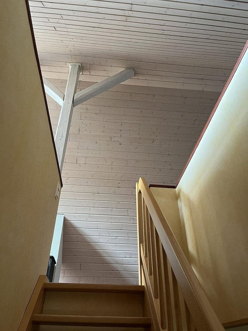 Prodej domu 244 m², pozemek 826 m², Schubertstraße 14, Straubenhardt, Bádensko-Württembersko Prodej domu 244 m², pozemek 826 m², Schubertstraße 14, Straubenhardt, Bádensko-Württembersko