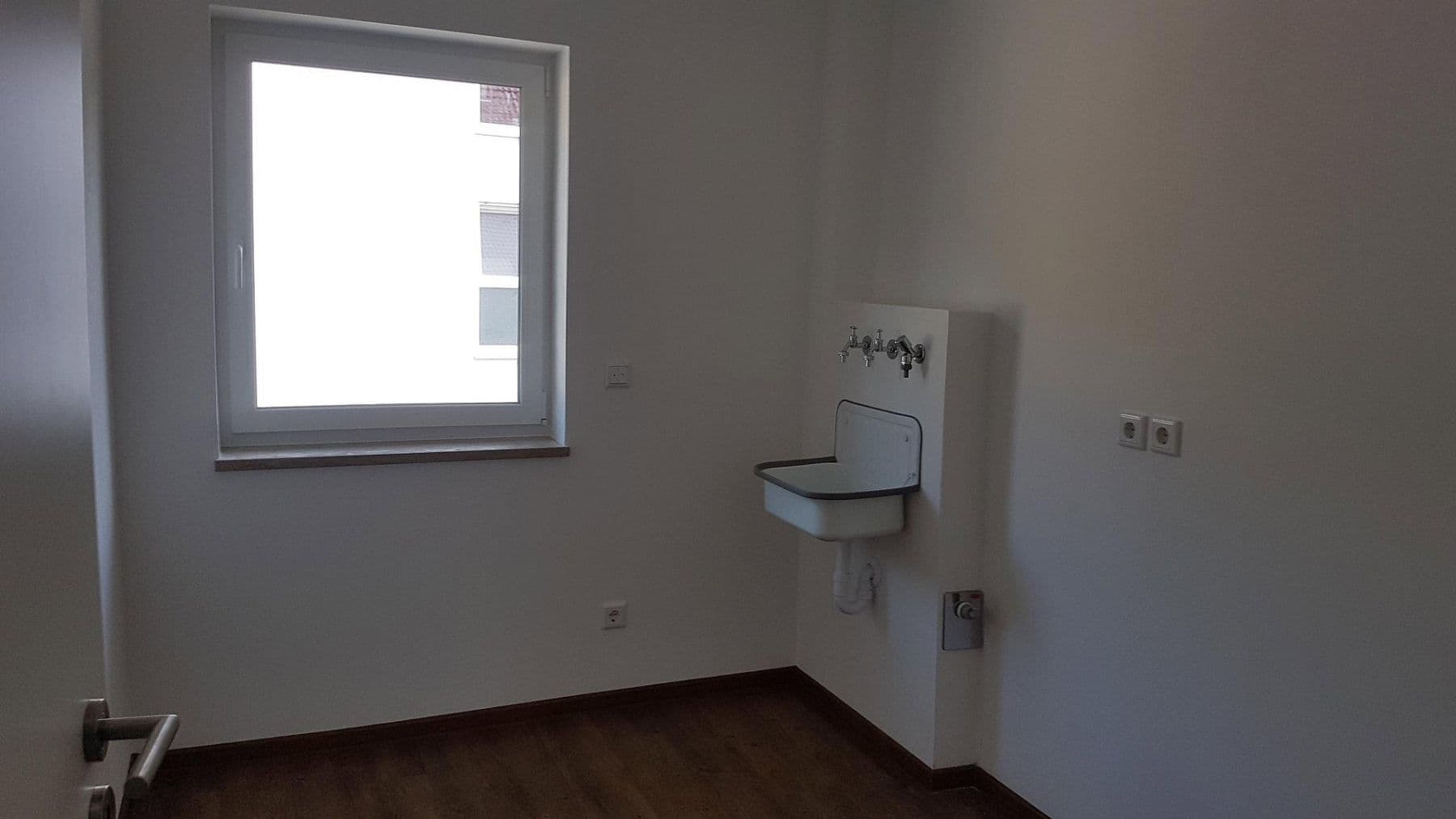 Prodej domu 152 m², pozemek 243 m², Altdorf bei Nürnberg, Bavorsko Prodej domu 152 m², pozemek 243 m², Altdorf bei Nürnberg, Bavorsko