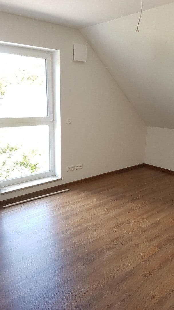 Prodej domu 152 m², pozemek 243 m², Altdorf bei Nürnberg, Bavorsko Prodej domu 152 m², pozemek 243 m², Altdorf bei Nürnberg, Bavorsko