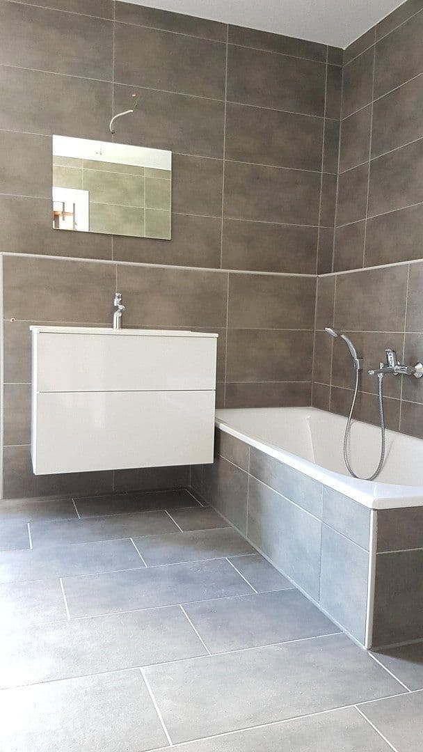 Prodej domu 152 m², pozemek 243 m², Altdorf bei Nürnberg, Bavorsko Prodej domu 152 m², pozemek 243 m², Altdorf bei Nürnberg, Bavorsko