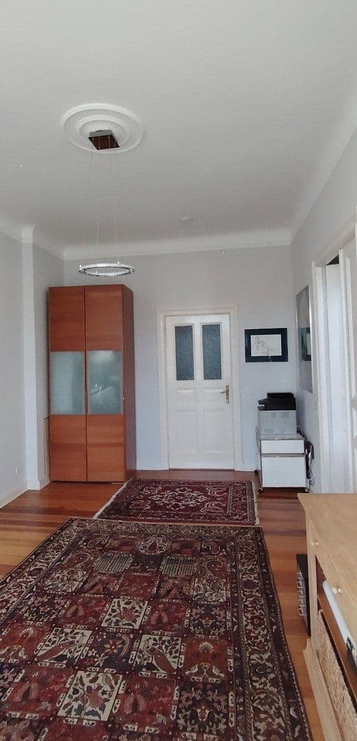 Prodej bytu 4+kk 106 m², Berlin, Berlín Prodej bytu 4+kk 106 m², Berlin, Berlín