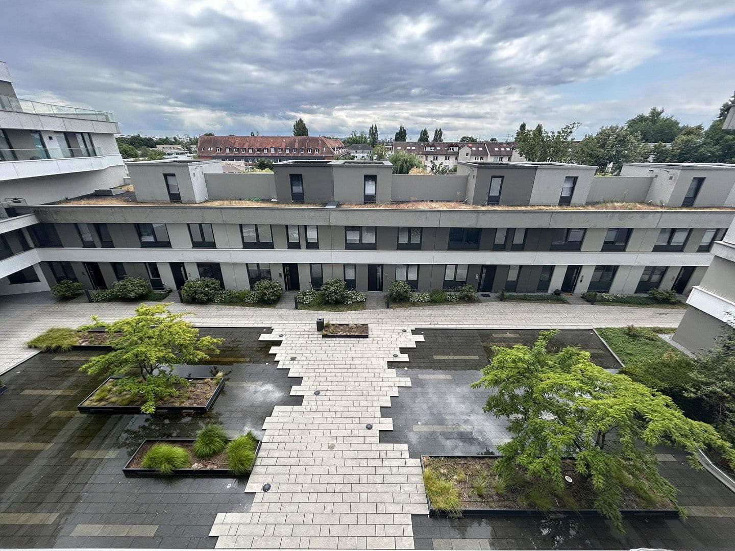 Prodej bytu 4+1 134 m², Europa-Allee 165, Frankfurt/Main, Hessen Prodej bytu 4+1 134 m², Europa-Allee 165, Frankfurt/Main, Hessen