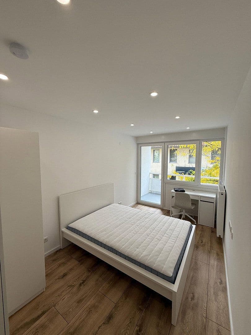 Pronájem bytu 17 m², Viernheim, Hessen Pronájem bytu 17 m², Viernheim, Hessen