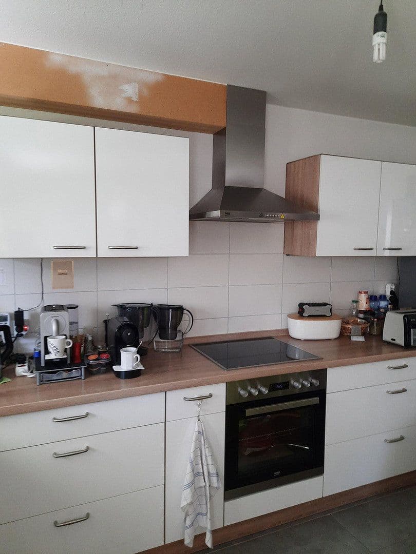 Pronájem bytu 4+1 103 m², Neuffen, Bádensko-Württembersko Pronájem bytu 4+1 103 m², Neuffen, Bádensko-Württembersko