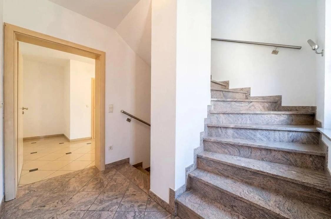 Prodej domu 285 m², pozemek 509 m², Speyer, Porýní-Falc Prodej domu 285 m², pozemek 509 m², Speyer, Porýní-Falc