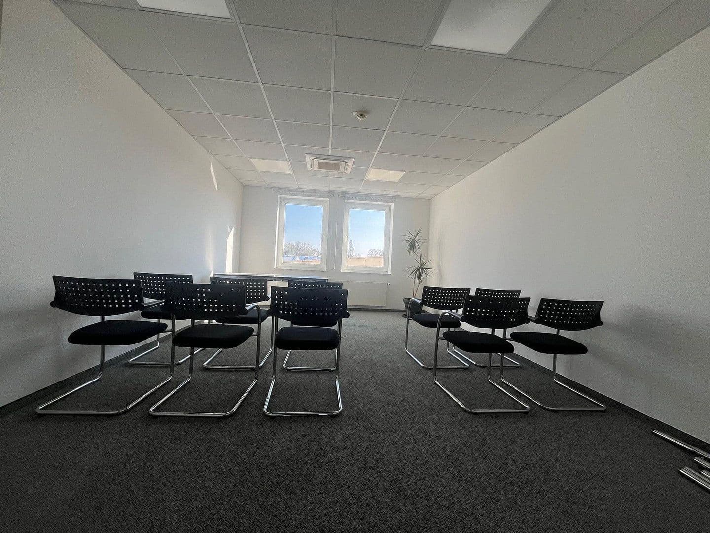 Pronájem kanceláře 250 m², Wilhelmstr. 78, Reilingen, Bádensko-Württembersko Pronájem kanceláře 250 m², Wilhelmstr. 78, Reilingen, Bádensko-Württembersko