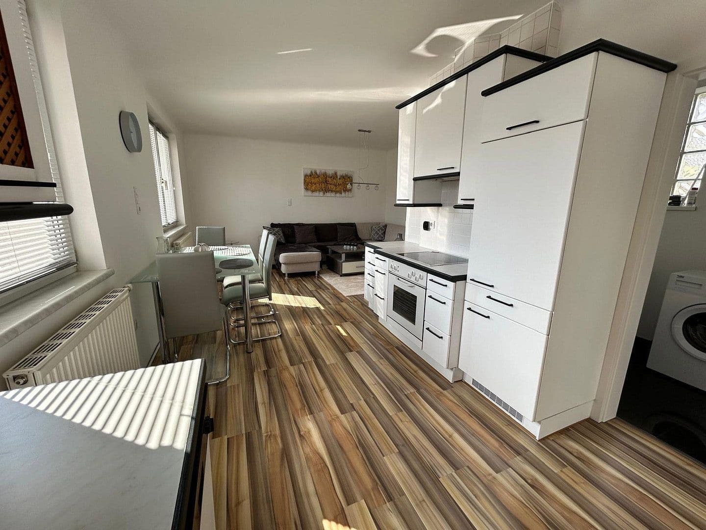 Pronájem domu 130 m², pozemek 589 m², Maria Lourd Weg 9, Enzersfel im Weinviertel, Dolní Rakousko Pronájem domu 130 m², pozemek 589 m², Maria Lourd Weg 9, Enzersfel im Weinviertel, Dolní Rakousko
