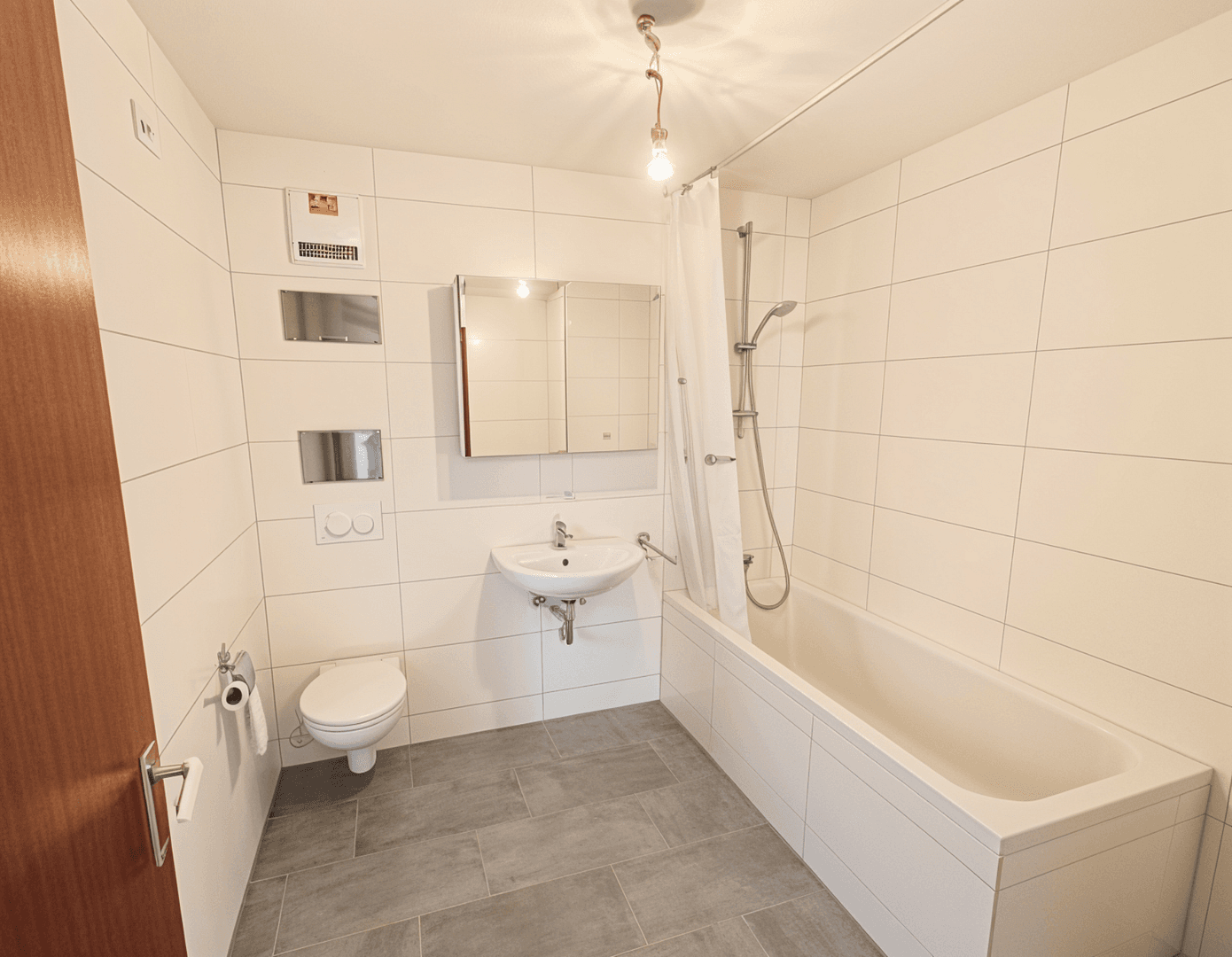 Prodej bytu 2+1 66 m², Untere Gerberstraße 7, Reutlingen, Bádensko-Württembersko Prodej bytu 2+1 66 m², Untere Gerberstraße 7, Reutlingen, Bádensko-Württembersko