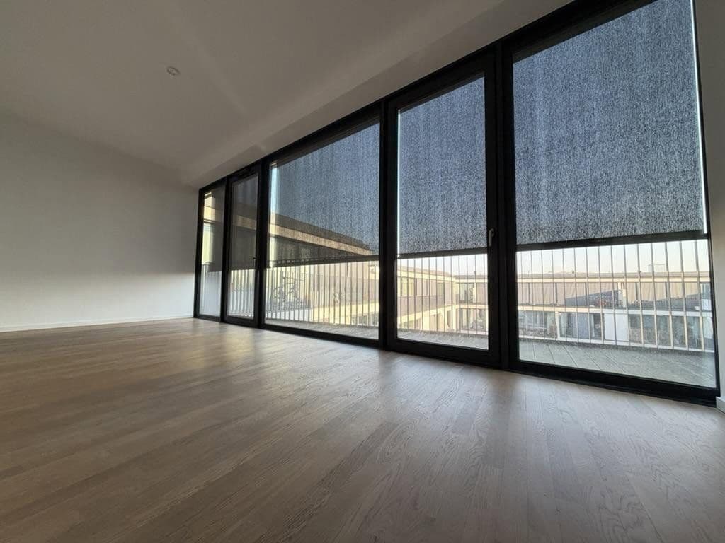Prodej bytu 3+1 110 m², Harzer Straße 109, Berlin, Berlín Prodej bytu 3+1 110 m², Harzer Straße 109, Berlin, Berlín