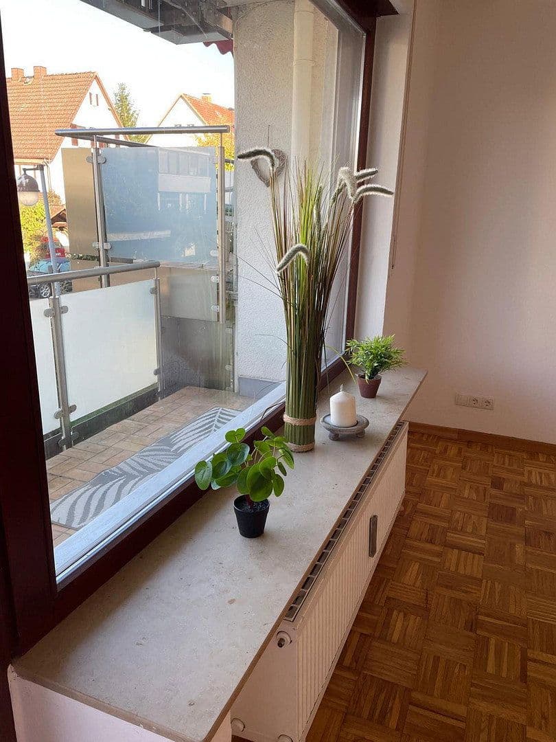 Pronájem bytu 3+1 77 m², Waldecker Straße 33, Bad Pyrmont, Dolní Sasko Pronájem bytu 3+1 77 m², Waldecker Straße 33, Bad Pyrmont, Dolní Sasko