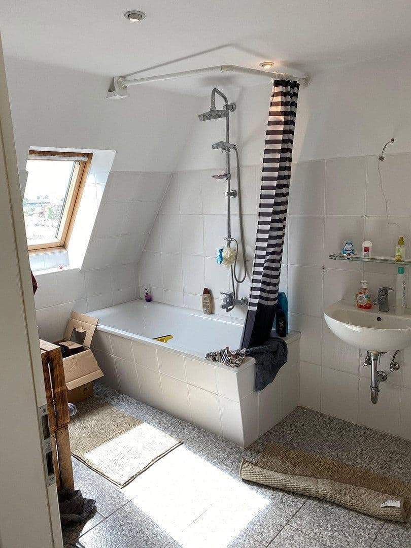 Pronájem bytu 2+1 68 m², Gertrudenstraße 1, Lübeck, Šlesvicko-Holštýnsko Pronájem bytu 2+1 68 m², Gertrudenstraße 1, Lübeck, Šlesvicko-Holštýnsko