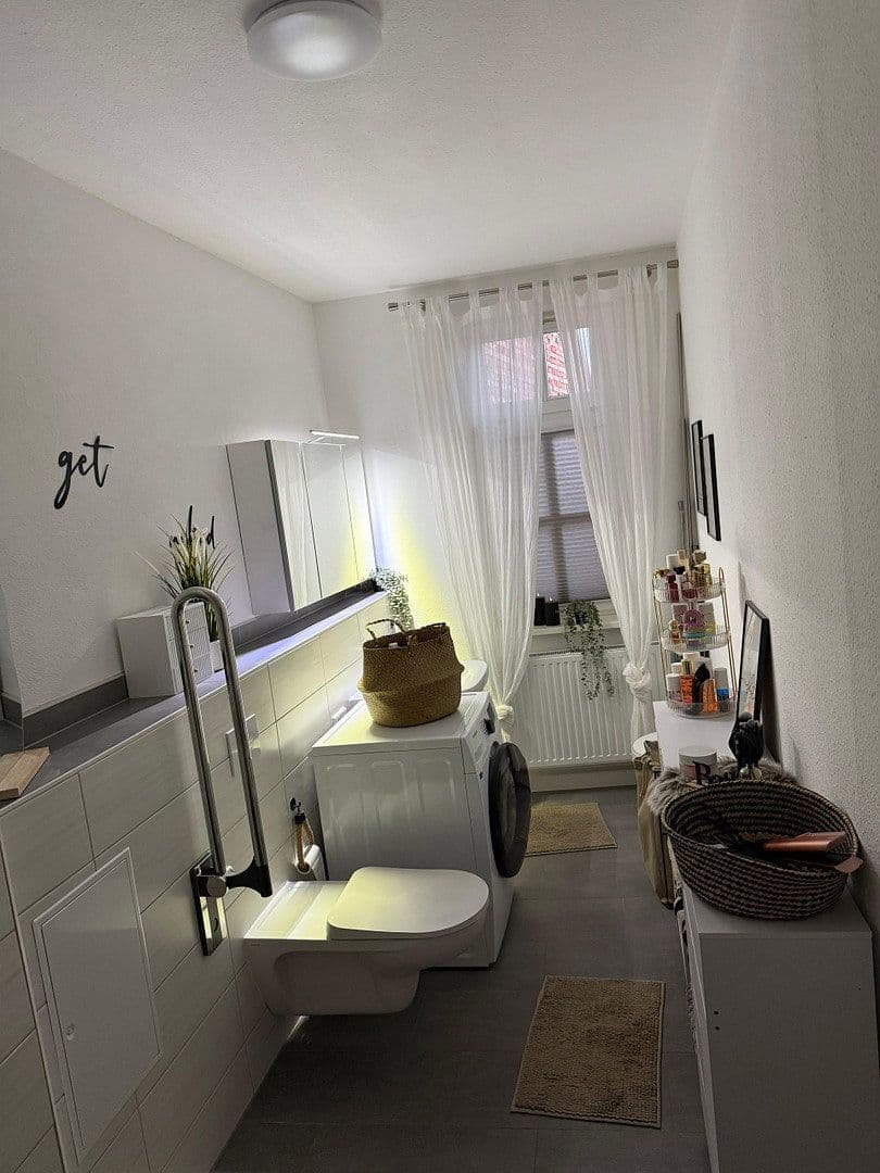 Pronájem bytu 2+1 67 m², Straße der Einheit 44, Heringen/Helme, Durynsko Pronájem bytu 2+1 67 m², Straße der Einheit 44, Heringen/Helme, Durynsko