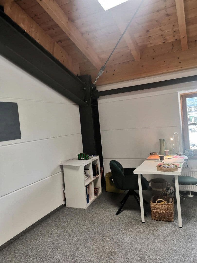Pronájem kanceláře 85 m², Marmorwerkstr. 52, Kiefersfelden, Bavorsko Pronájem kanceláře 85 m², Marmorwerkstr. 52, Kiefersfelden, Bavorsko