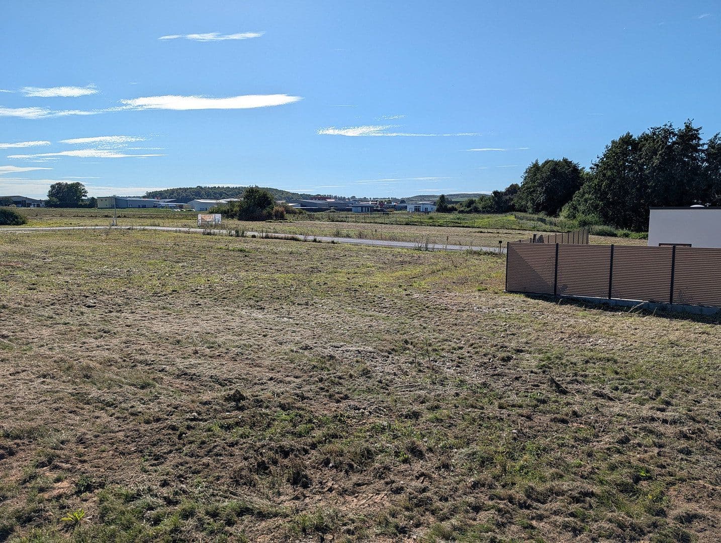 Prodej pozemku 751 m², Offenbergblick 16, Hofgeismar, Hessen Prodej pozemku 751 m², Offenbergblick 16, Hofgeismar, Hessen