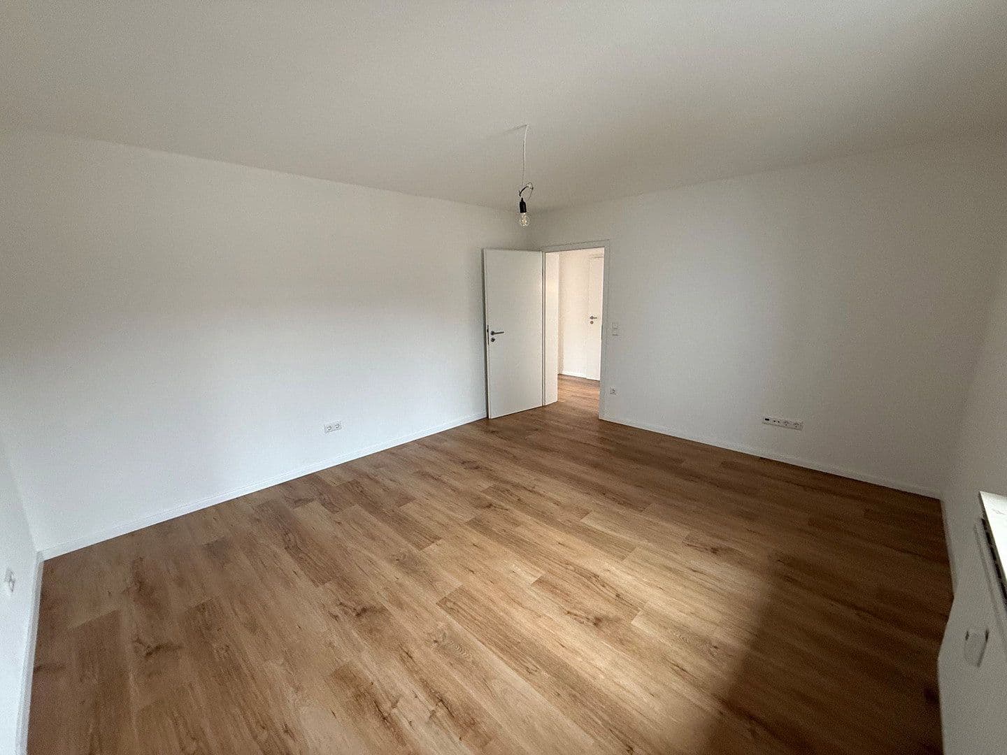 Pronájem bytu 3+kk 90 m², Ellhofen, Bádensko-Württembersko Pronájem bytu 3+kk 90 m², Ellhofen, Bádensko-Württembersko