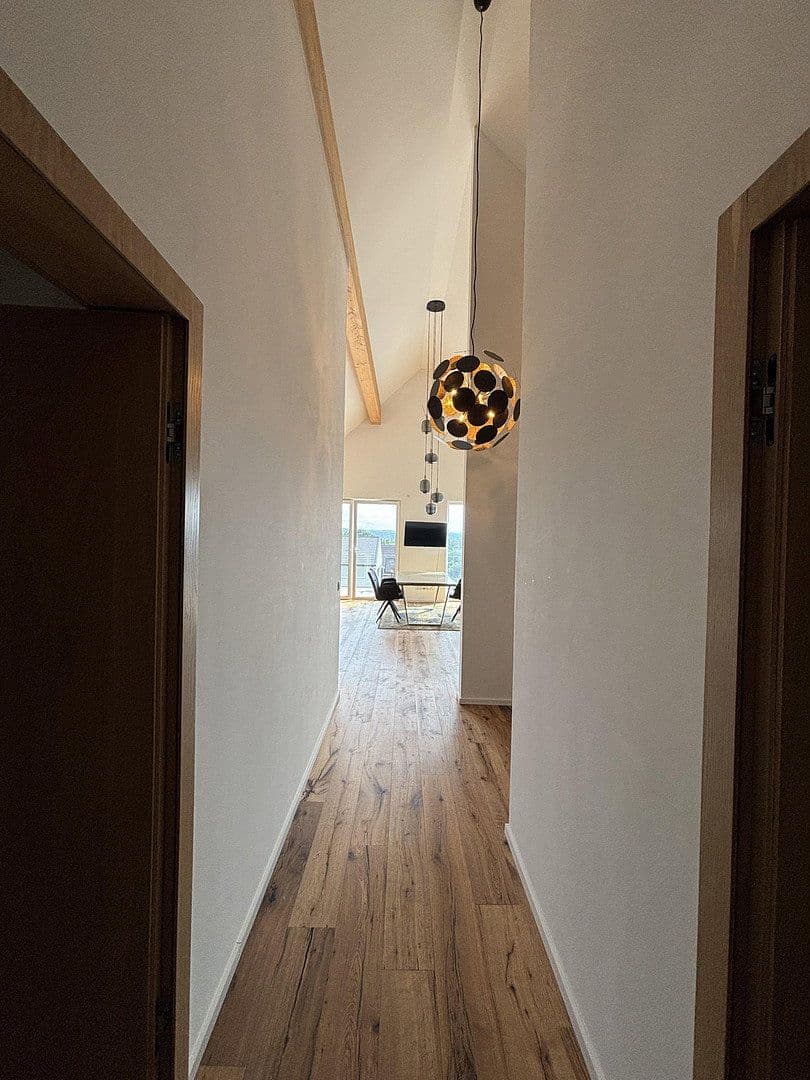 Pronájem bytu 3+1 107 m², Siegburg, Severní Porýní-Vestfálsko Pronájem bytu 3+1 107 m², Siegburg, Severní Porýní-Vestfálsko