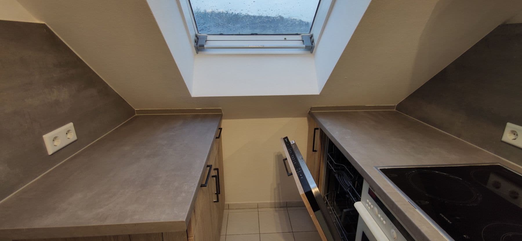 Pronájem bytu 2+1 45 m², Erlenweg 6, Aurach, Bavorsko Pronájem bytu 2+1 45 m², Erlenweg 6, Aurach, Bavorsko