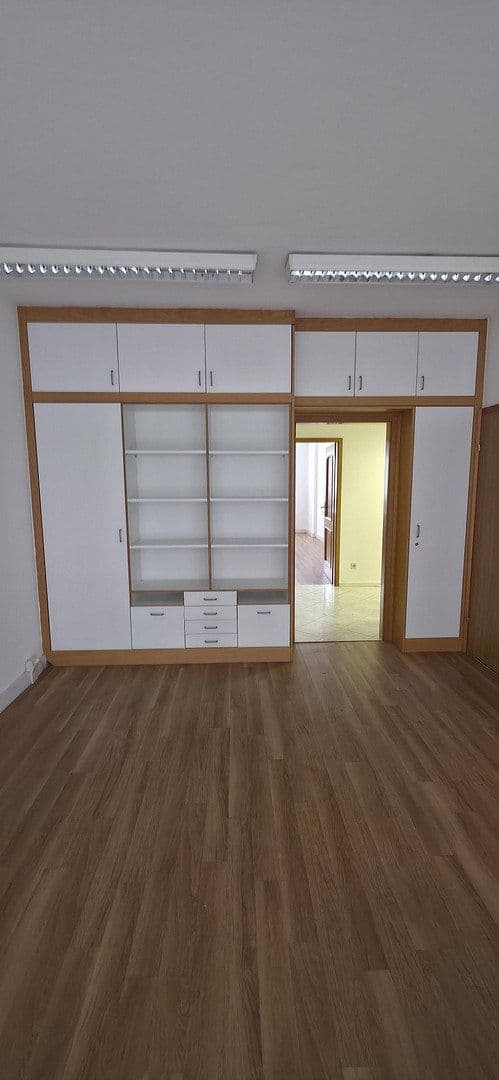 Pronájem kanceláře 77 m², Berliner Strasse 109 B, Oranienburg, Braniborsko Pronájem kanceláře 77 m², Berliner Strasse 109 B, Oranienburg, Braniborsko