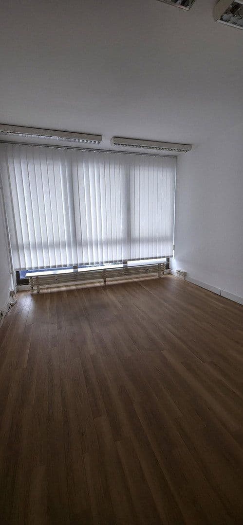 Pronájem kanceláře 77 m², Berliner Strasse 109 B, Oranienburg, Braniborsko Pronájem kanceláře 77 m², Berliner Strasse 109 B, Oranienburg, Braniborsko