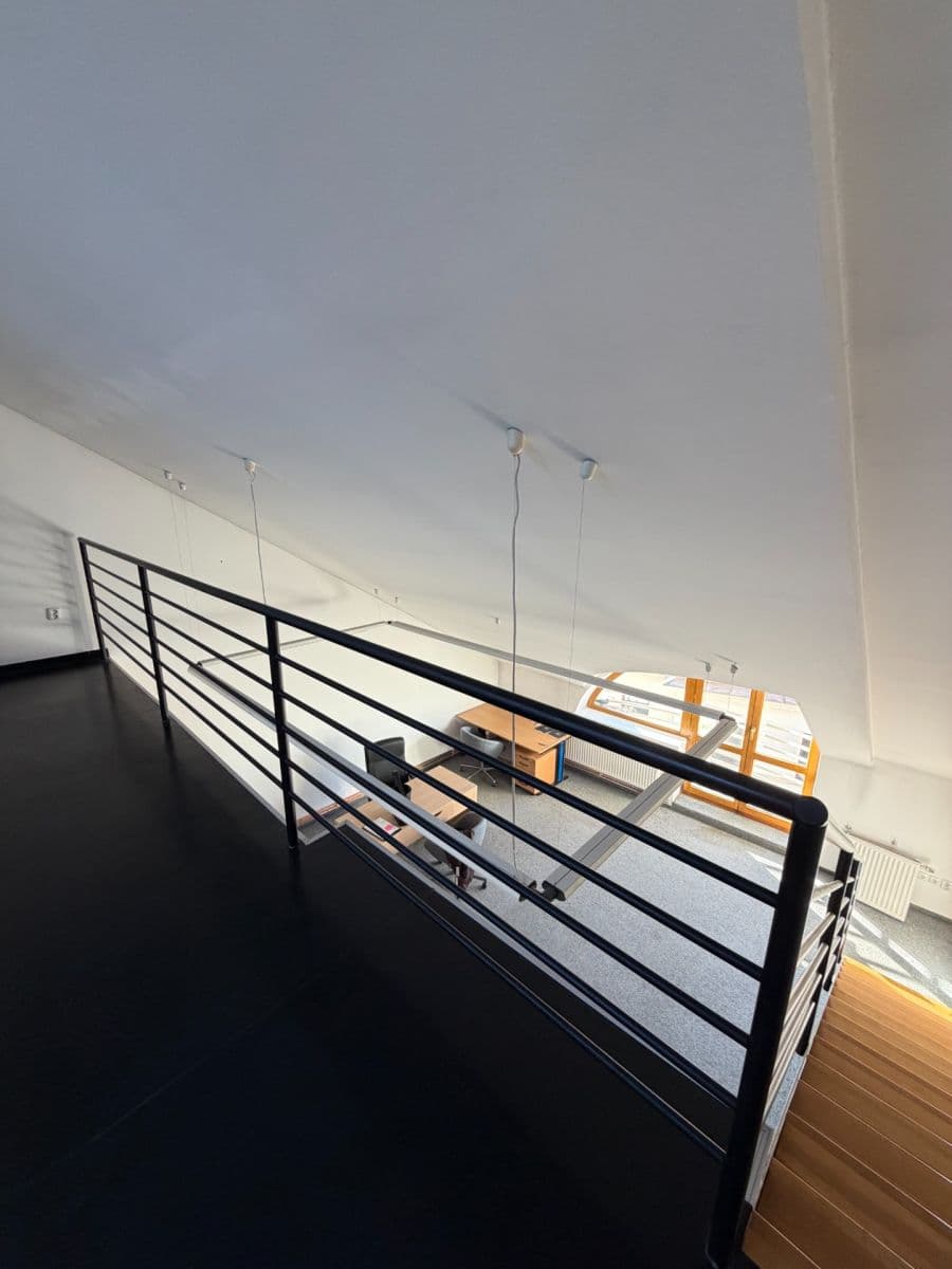 Pronájem nebytového prostoru 35 m², Hradební, Uherské Hradiště, Zlínský kraj Pronájem nebytového prostoru 35 m², Hradební, Uherské Hradiště, Zlínský kraj