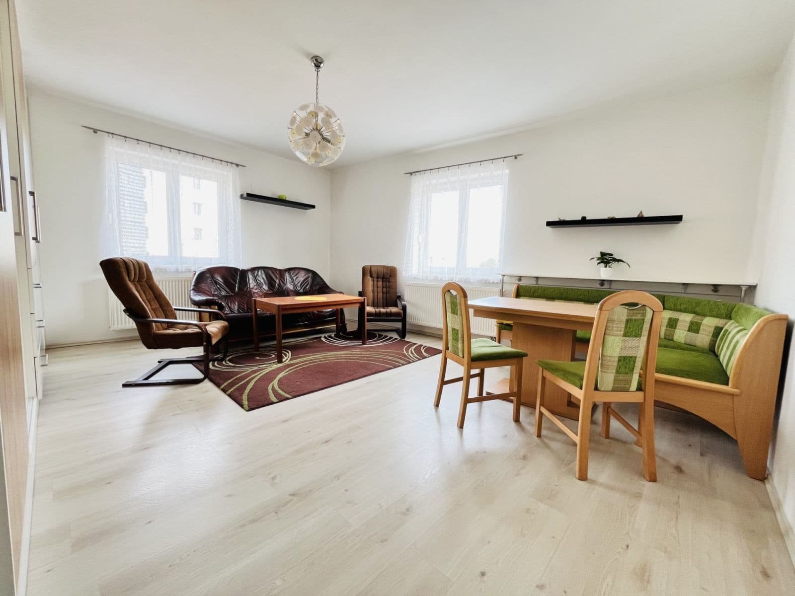 Pronájem bytu 2+1 56 m², Dukelských hrdinů, Rakovník, Středočeský kraj Pronájem bytu 2+1 56 m², Dukelských hrdinů, Rakovník, Středočeský kraj