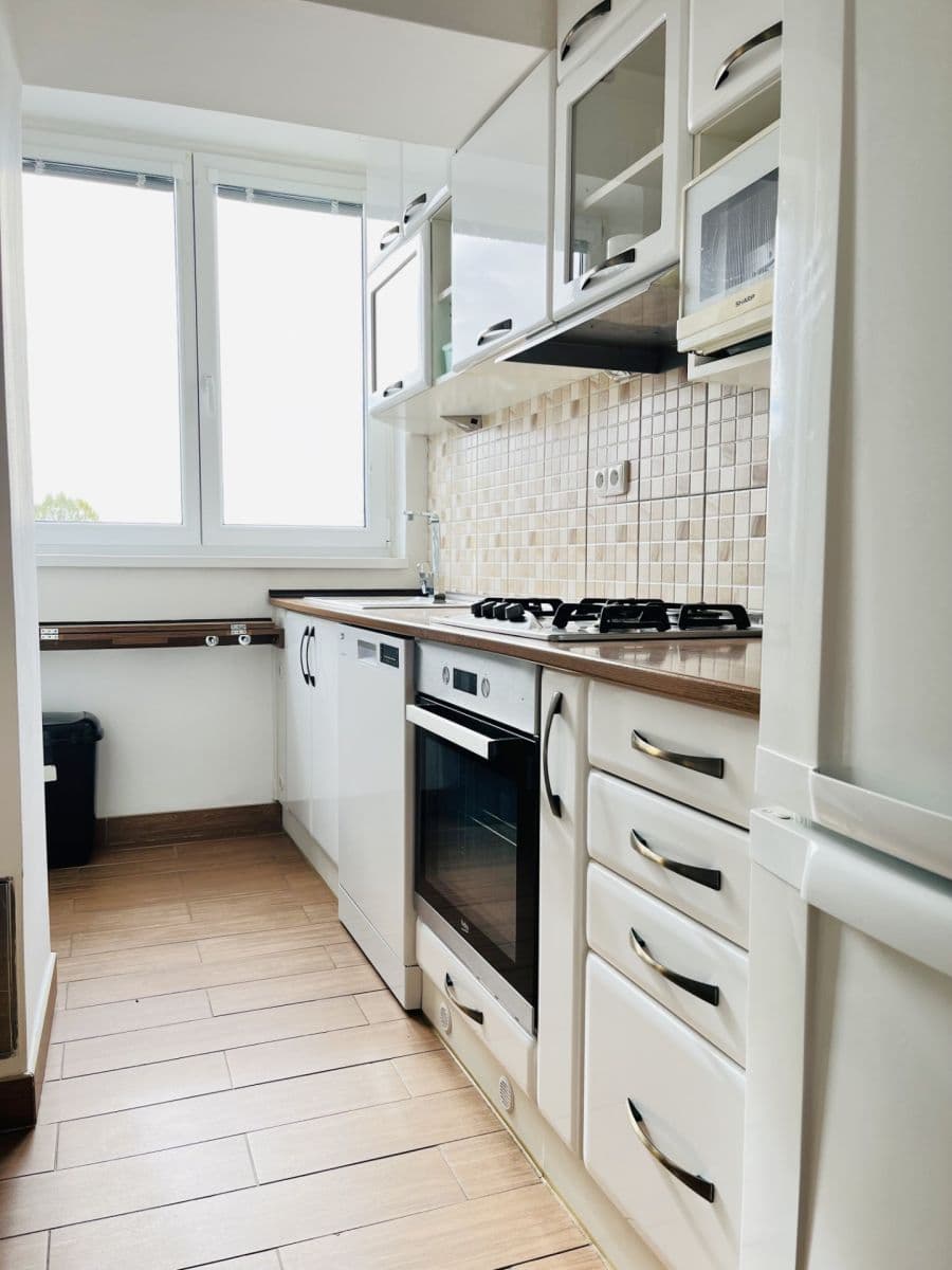 Pronájem bytu 2+1 56 m², Dukelských hrdinů, Rakovník, Středočeský kraj Pronájem bytu 2+1 56 m², Dukelských hrdinů, Rakovník, Středočeský kraj