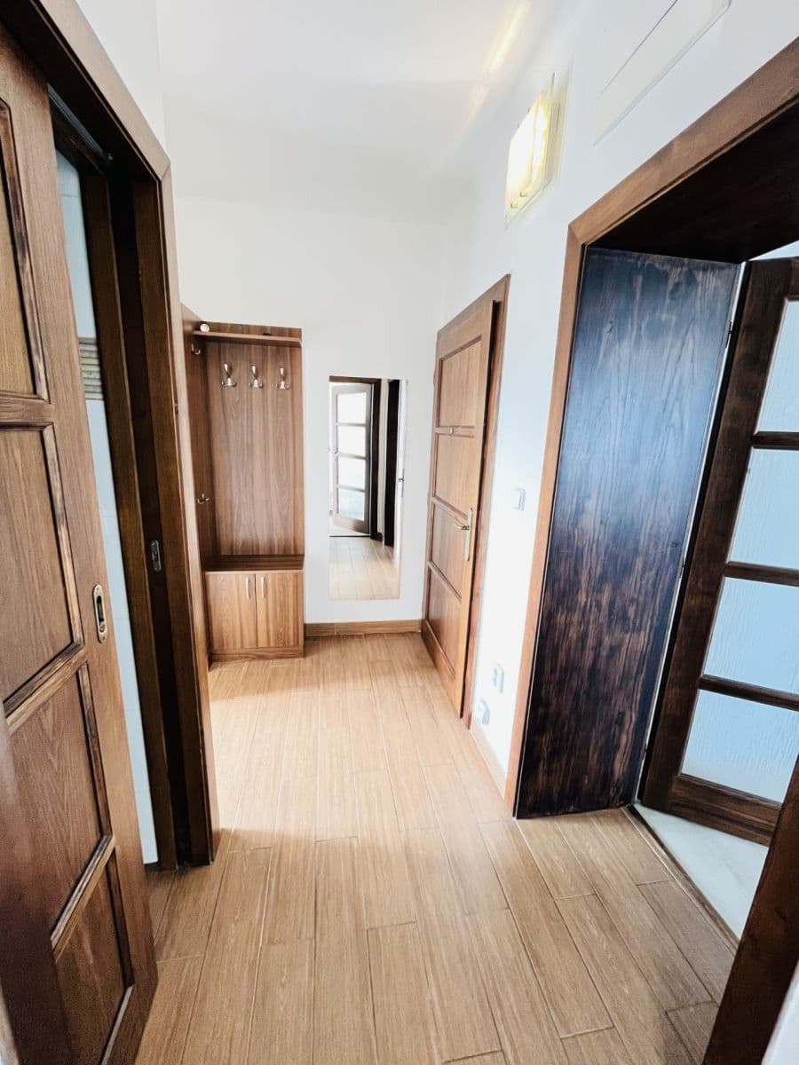 Pronájem bytu 2+1 56 m², Dukelských hrdinů, Rakovník, Středočeský kraj Pronájem bytu 2+1 56 m², Dukelských hrdinů, Rakovník, Středočeský kraj