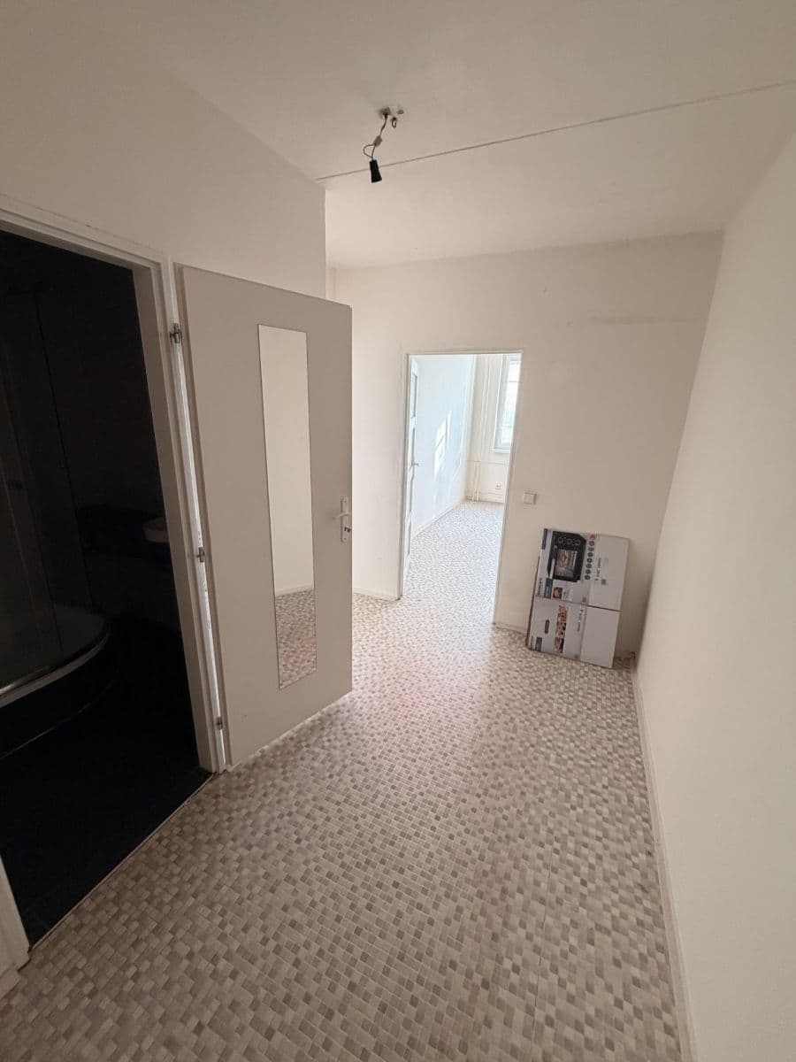 Prodej bytu 2+kk 44 m², Jiránkova, Praha, Praha Prodej bytu 2+kk 44 m², Jiránkova, Praha, Praha