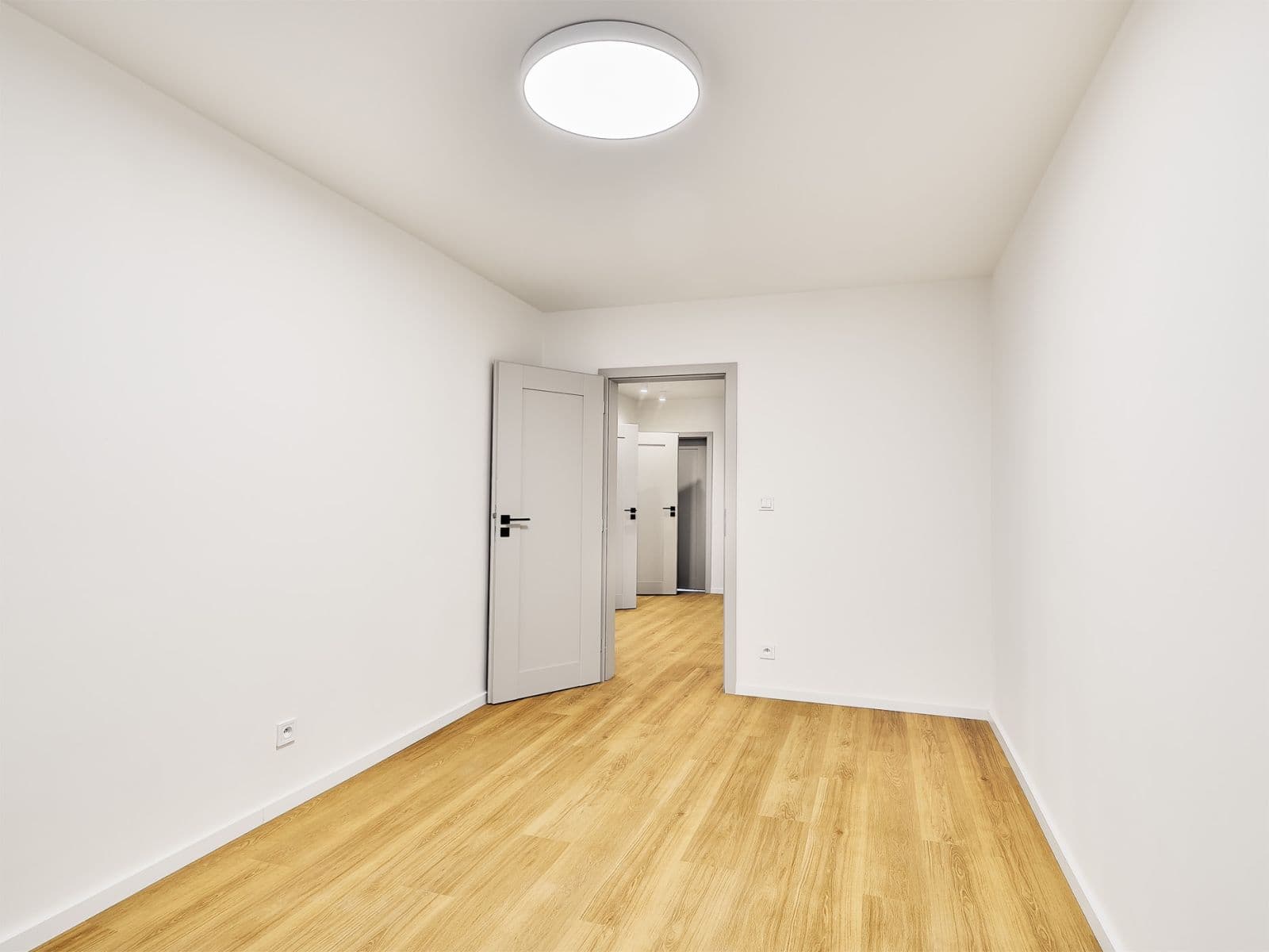 Prodej bytu 4+kk 81 m², Urbánkova, Praha, Praha Prodej bytu 4+kk 81 m², Urbánkova, Praha, Praha