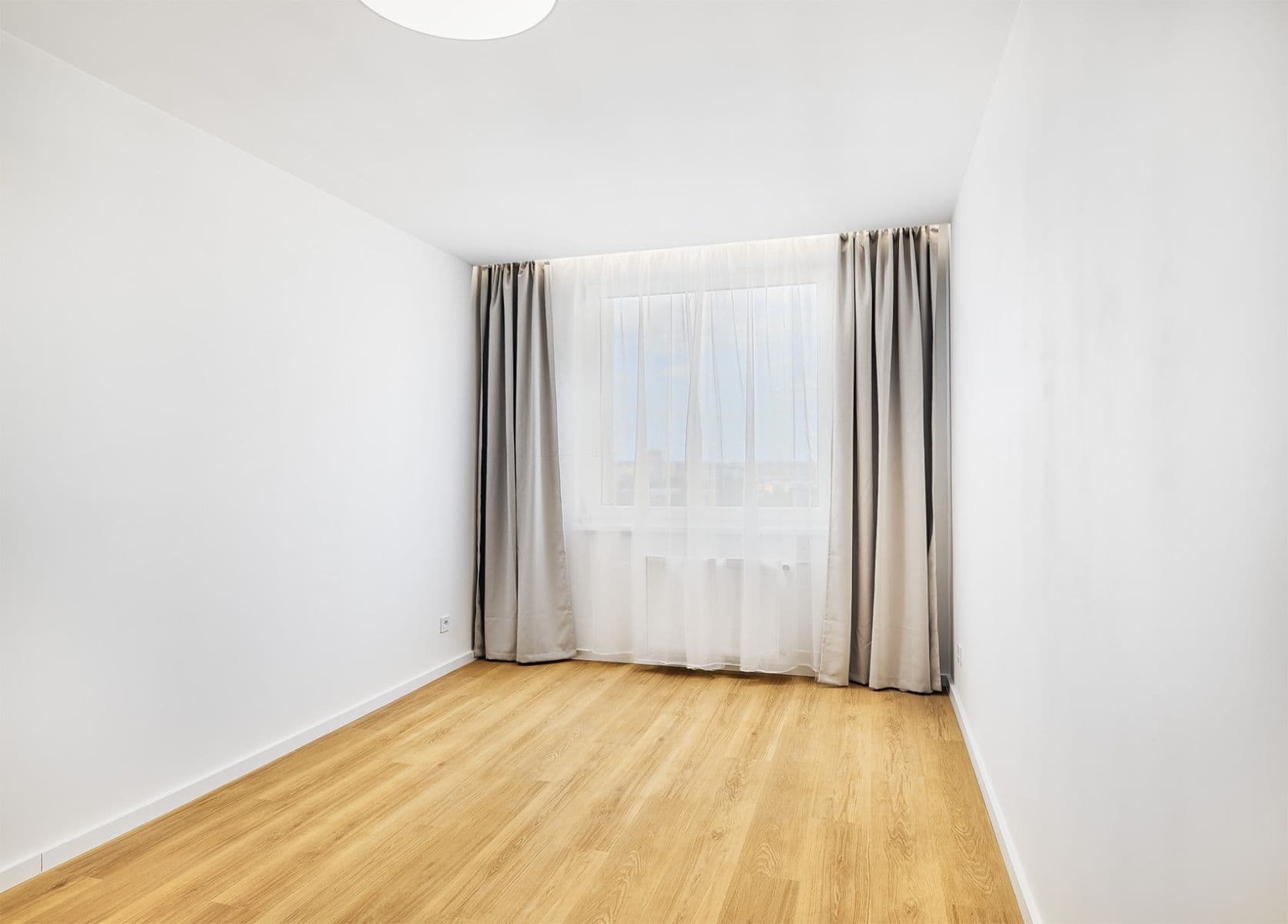 Prodej bytu 4+kk 81 m², Urbánkova, Praha, Praha Prodej bytu 4+kk 81 m², Urbánkova, Praha, Praha