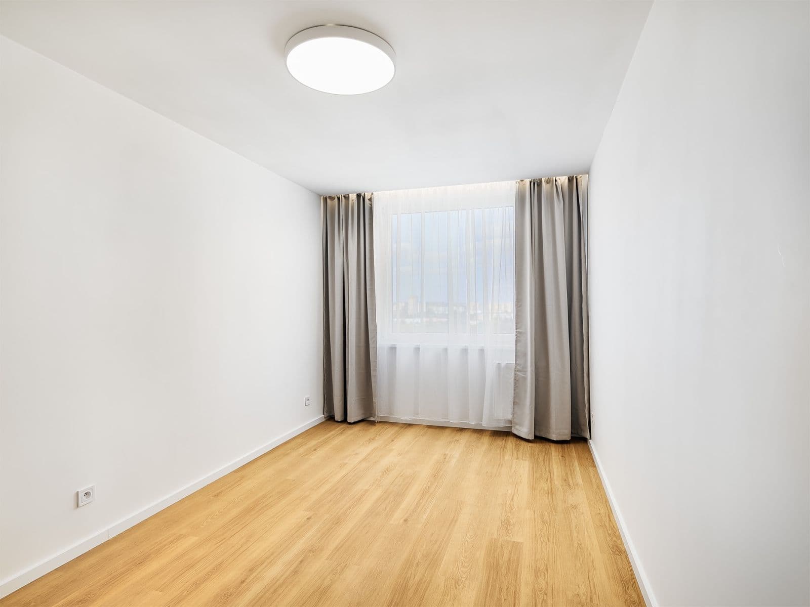 Prodej bytu 4+kk 81 m², Urbánkova, Praha, Praha Prodej bytu 4+kk 81 m², Urbánkova, Praha, Praha