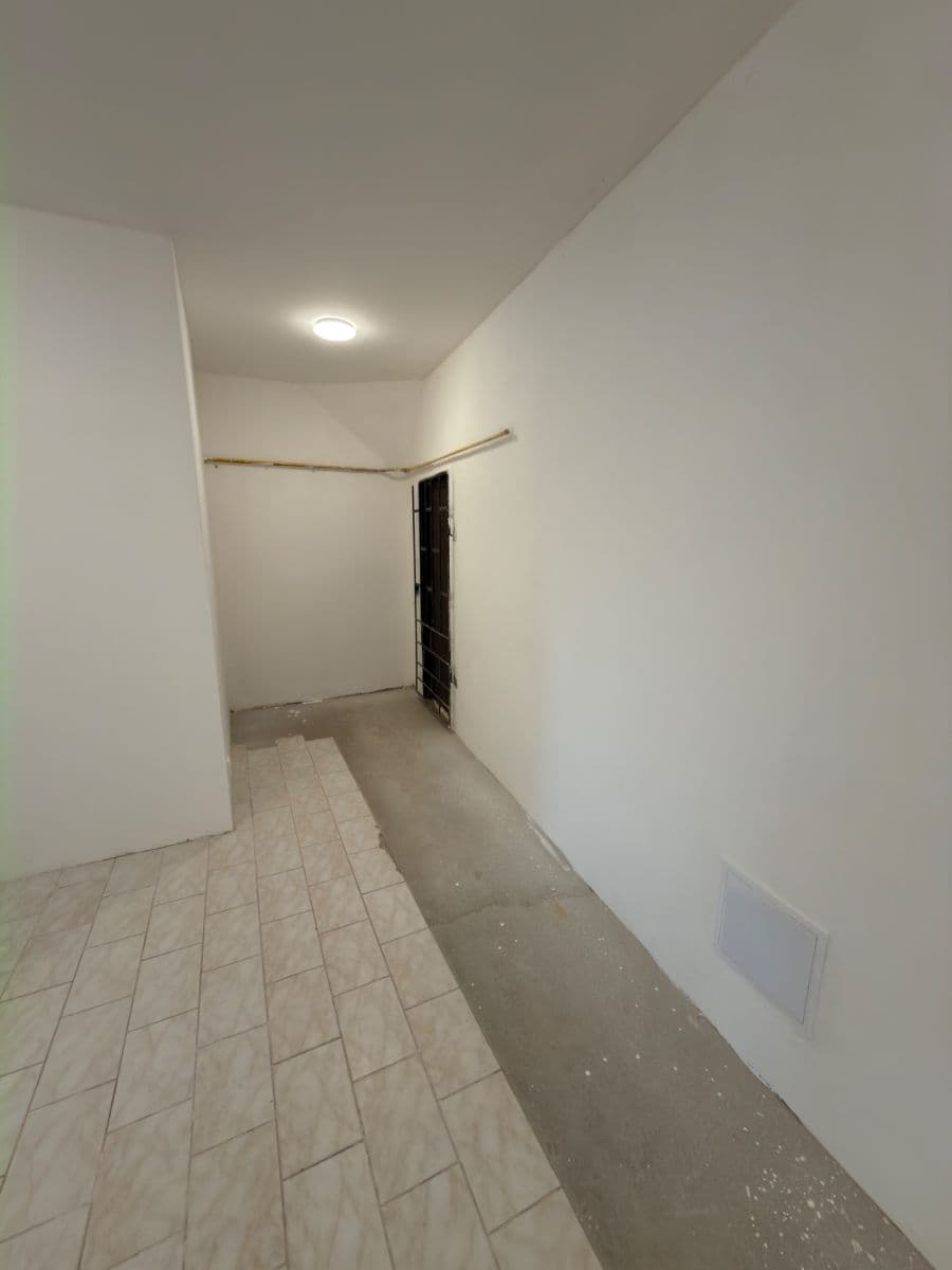 Pronájem nebytového prostoru 88 m², Zdislavy z Lemberka, Jablonné v Podještědí, Liberecký kraj Pronájem nebytového prostoru 88 m², Zdislavy z Lemberka, Jablonné v Podještědí, Liberecký kraj