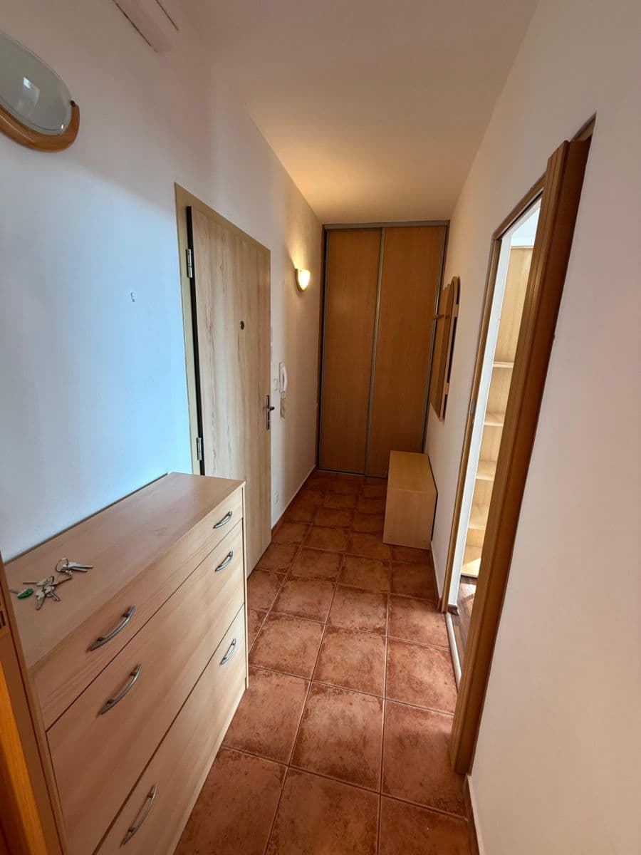 Prodej bytu 2+1 45 m², Zikova, Olomouc, Olomoucký kraj Prodej bytu 2+1 45 m², Zikova, Olomouc, Olomoucký kraj