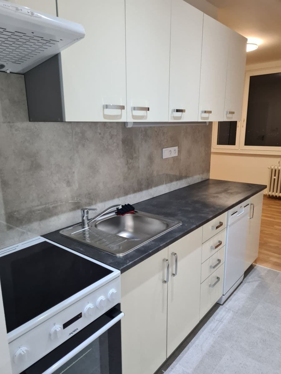 Pronájem bytu 2+1 75 m², Vavřenova, Praha, Praha Pronájem bytu 2+1 75 m², Vavřenova, Praha, Praha