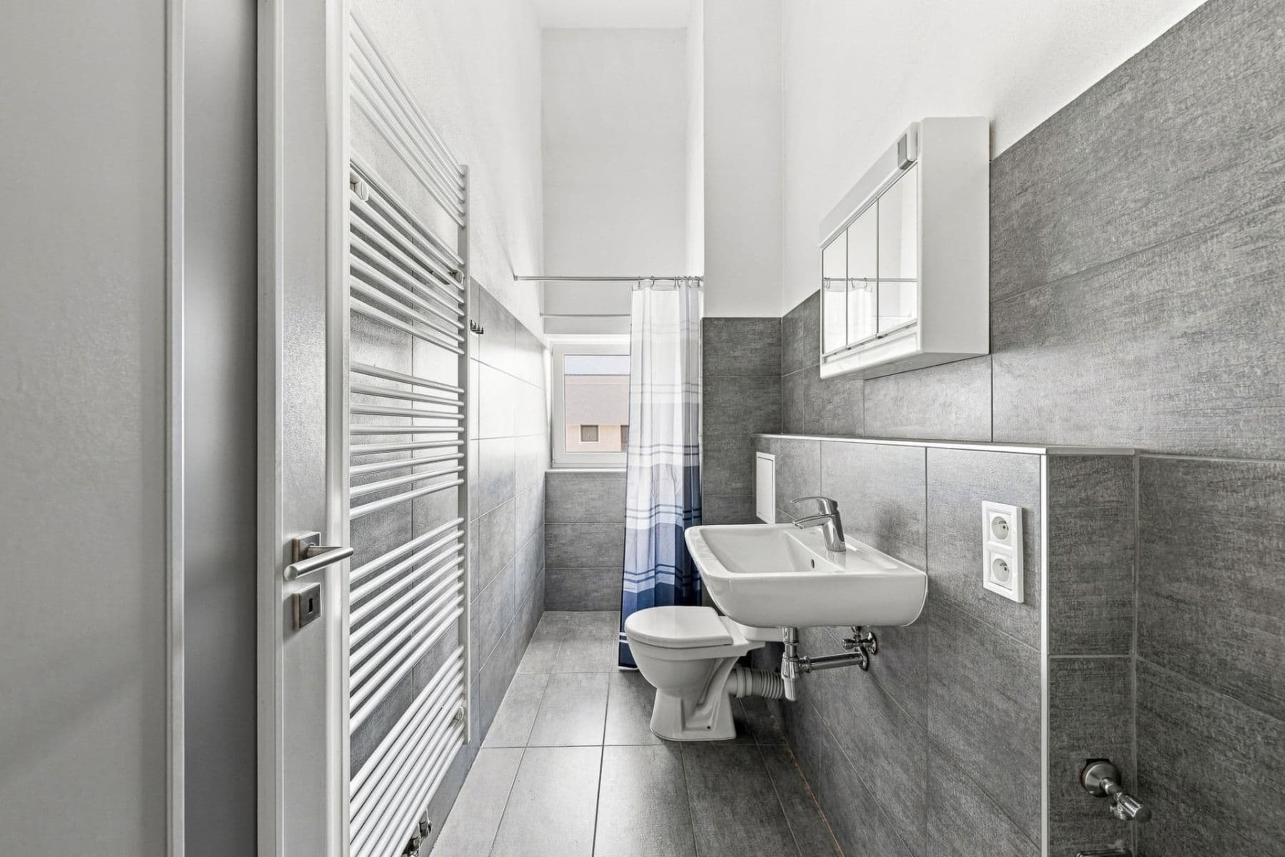 Pronájem domu 1.382 m², pozemek 2.009 m², Bečovská, Praha, Praha Pronájem domu 1.382 m², pozemek 2.009 m², Bečovská, Praha, Praha