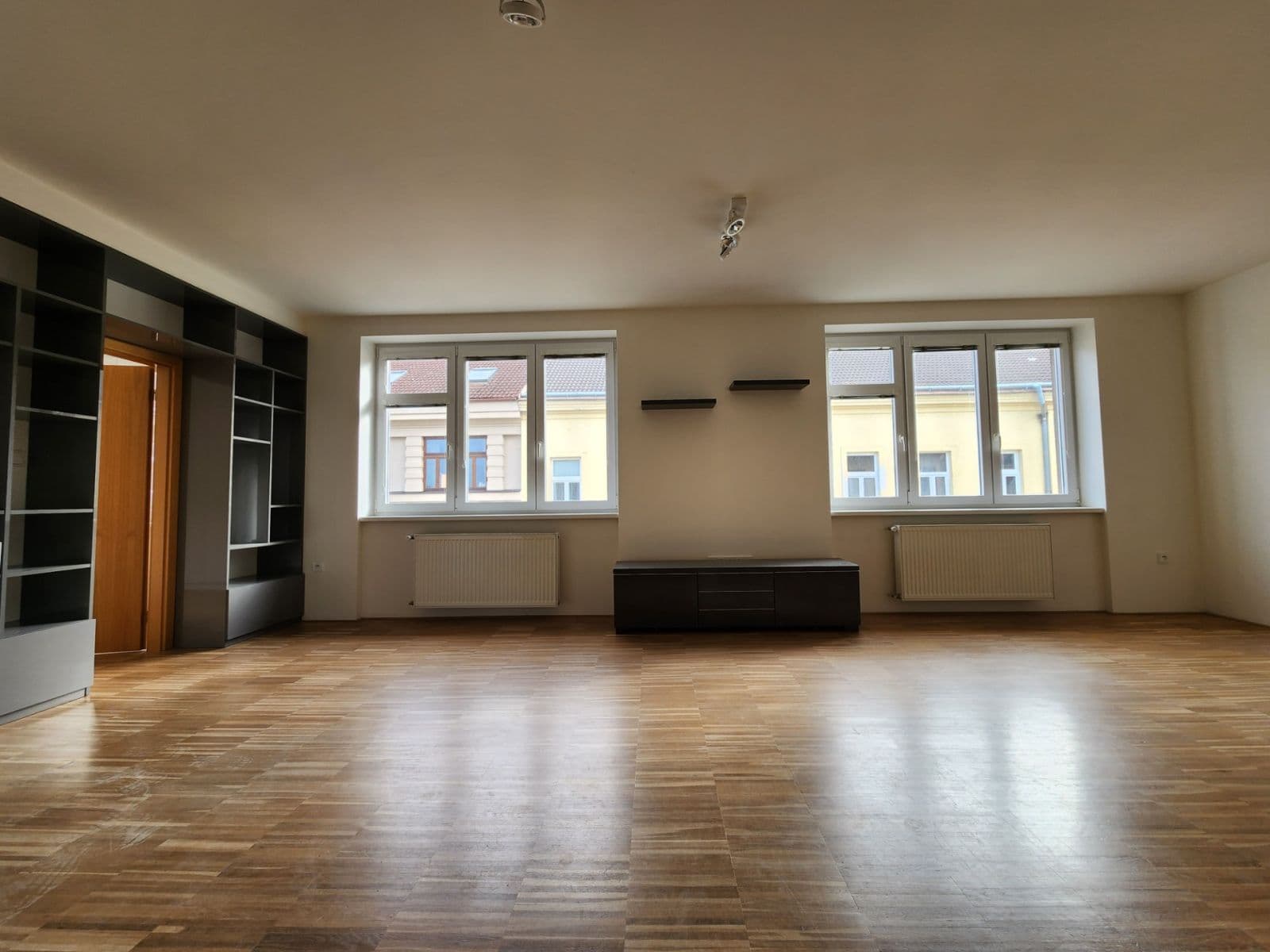 Pronájem bytu 3+1 80 m², Jana Masaryka, Jihlava, Kraj Vysočina Pronájem bytu 3+1 80 m², Jana Masaryka, Jihlava, Kraj Vysočina